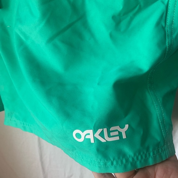 Oakley Swim Trunks Shirts Men’s Size Large Hydrolix Reg Fit Lined Drawstring - Picture 3 of 8